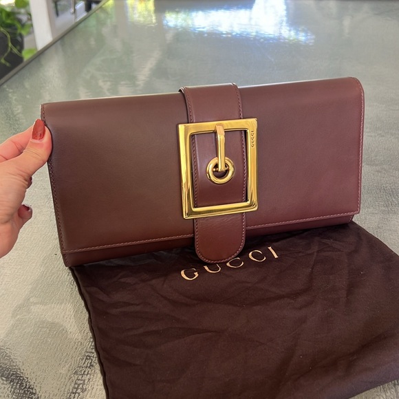 Gucci Leather Clutch - Picture 7 of 16